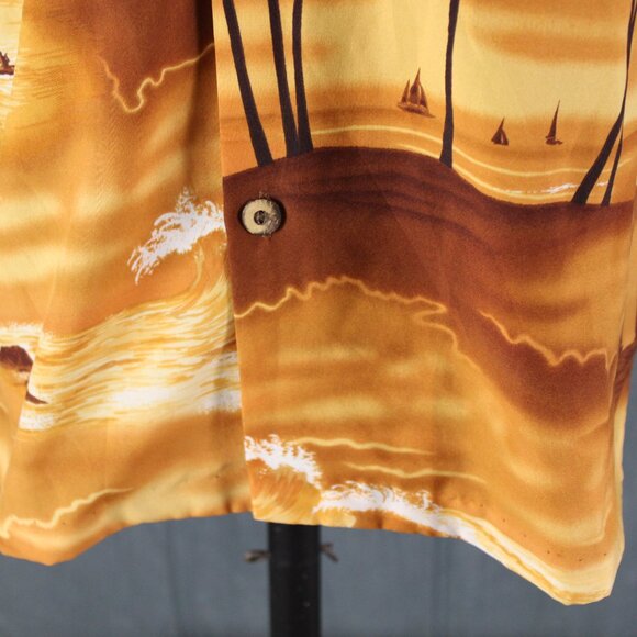 Vintage Hawaiian Shirt - Brown Island Pattern by Made in Hawaii - Men's Small - Picture 4 of 10